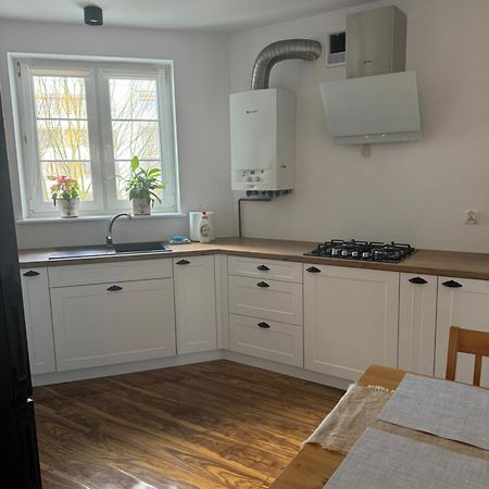 Apartament Lux Apartment คอซซาลิน ภายนอก รูปภาพ