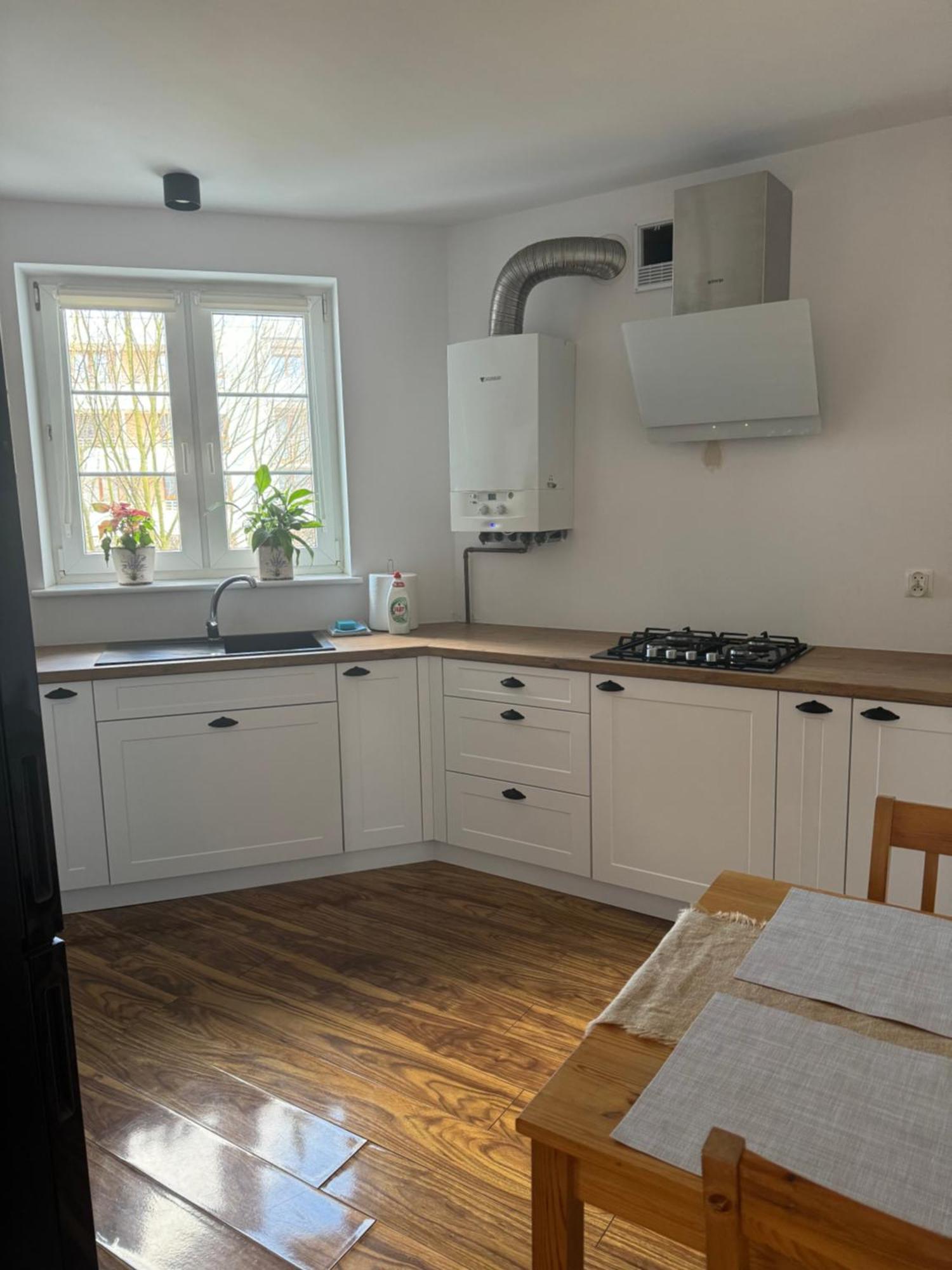 Apartament Lux Apartment คอซซาลิน ภายนอก รูปภาพ